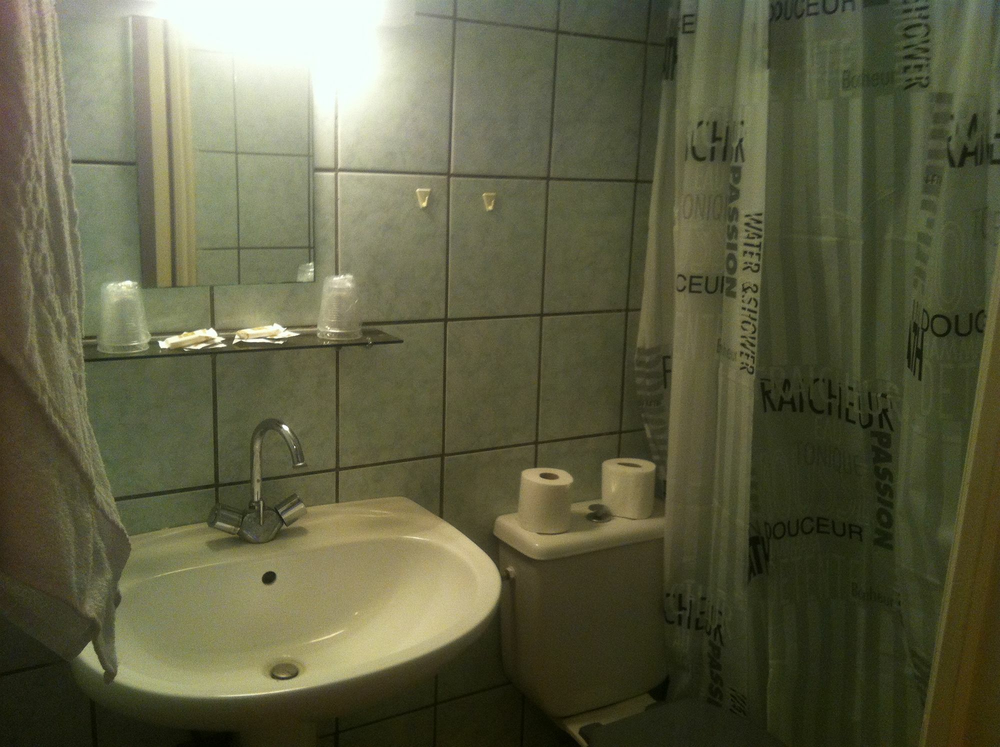 Hipotel Montmartre Gare Du Nord Hotel 2*