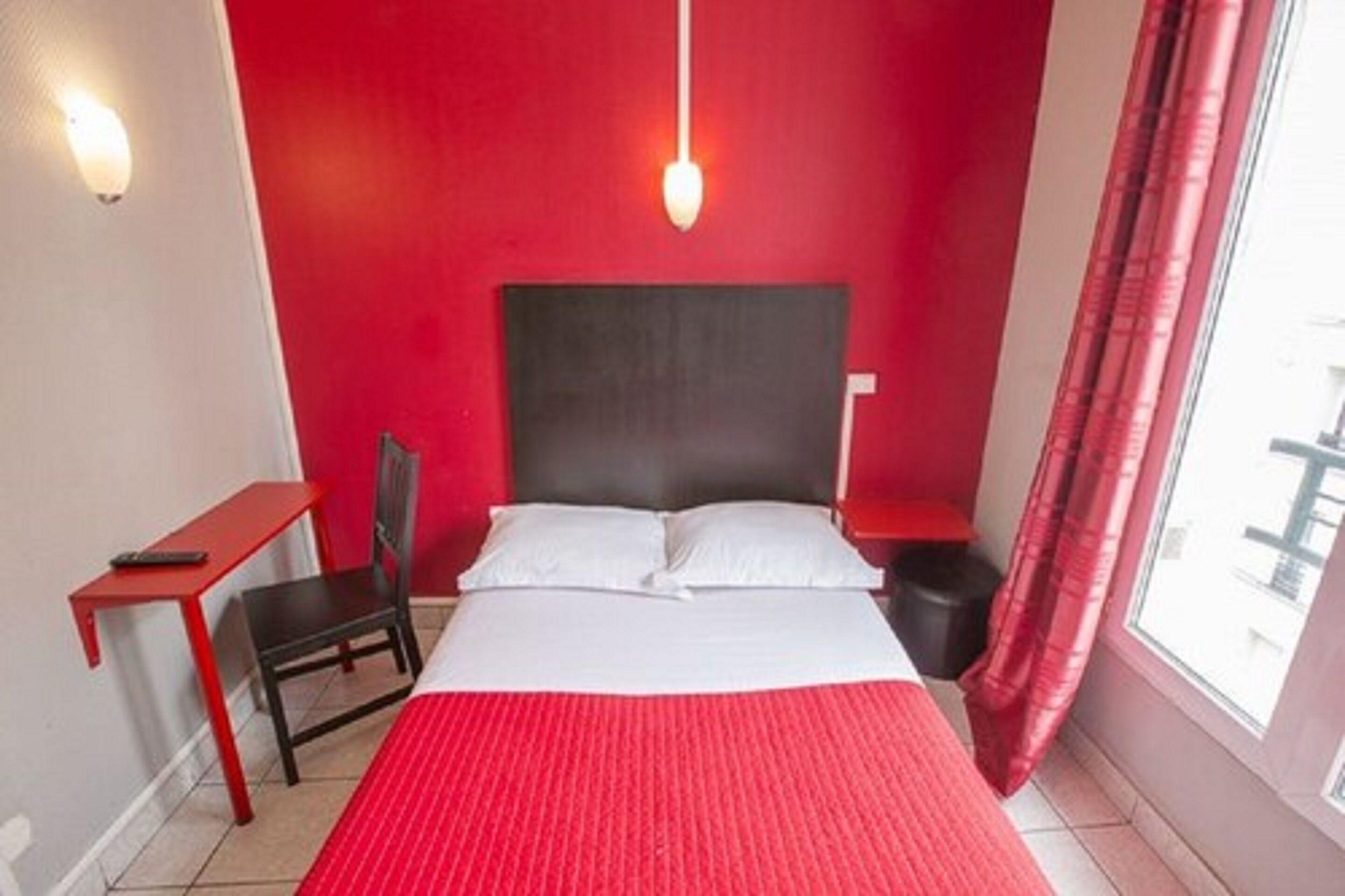 Hipotel Montmartre Gare Du Nord 2*